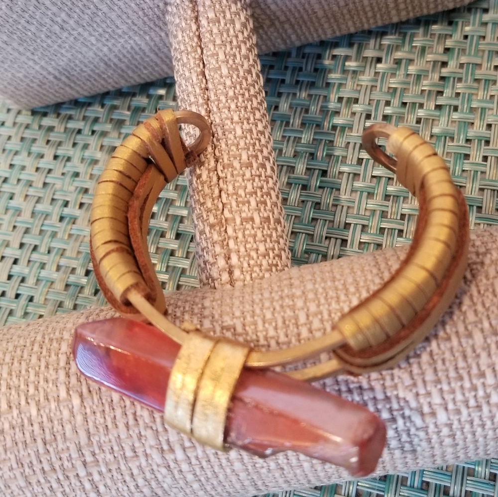 Rainbow Quartz Point Gold Wrapped Bangle - Picture 4 of 8